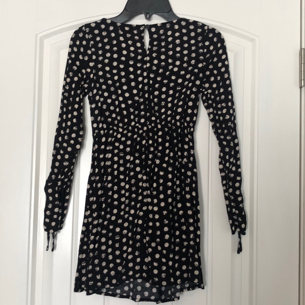 Dress - Picture 6 of 6